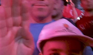 Sosyal Güvenlik Merkez Müdürlerimiz gün içerisinde görevlerine gece de istiklal ve demokrasi nöbetine devam ediyor