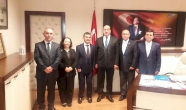 Başkan Turançiftçi’den İnsan Kaynakları Daire Başkanı Aksal’a Ziyaret