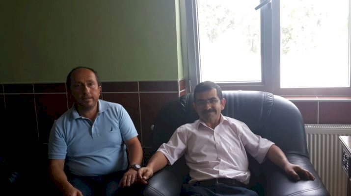 Dernek Başkanımız Ali Turançiftçi Kızılcahamam Belpınar Sucuk Fabrikası Müdürü Recep Özçelik ve Saadettin Özçelik’i ziyaret etti.