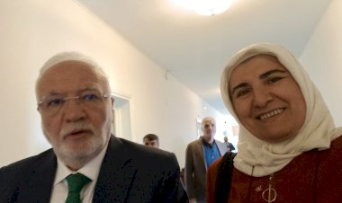 AK Parti Grup Başkanvekili  Syn. Mustafa ELİTAŞ ile mesleğimiz ve mesleğimizin sorunları hakkında görüşmeler gerçekleştirdik.