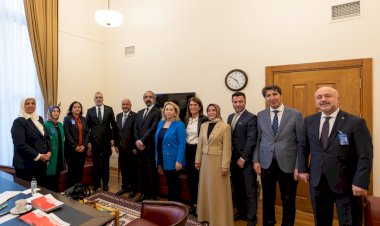 Sayın Bakanımız Vedat IŞIKHAN'ı ziyaret ettik.